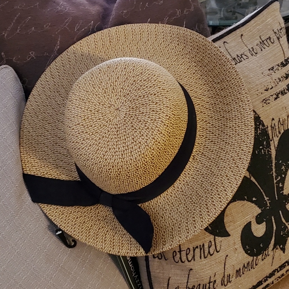 Ladies Woven Hat